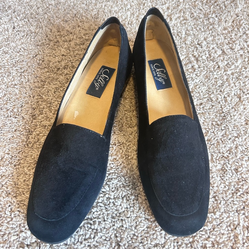 Selby Black‎ Suede Loafers – Classic Slip-On Comfort SZ 6.5 3A/5A